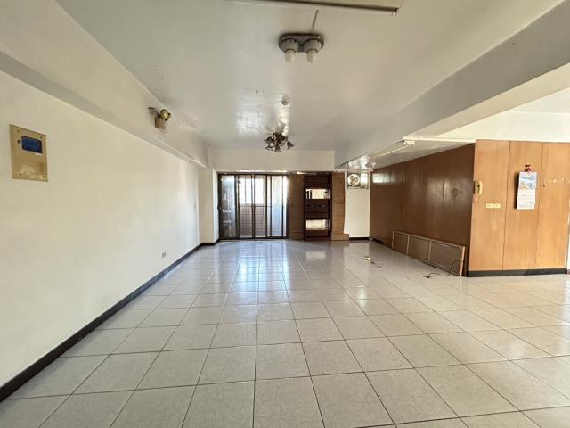 高雄岡山大樓-0