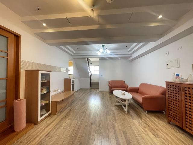 高雄岡山大樓-0